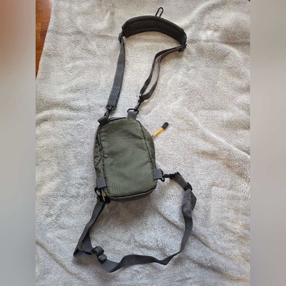 Cortland Chest Pack Fishing Bag - Picture 3 of 6